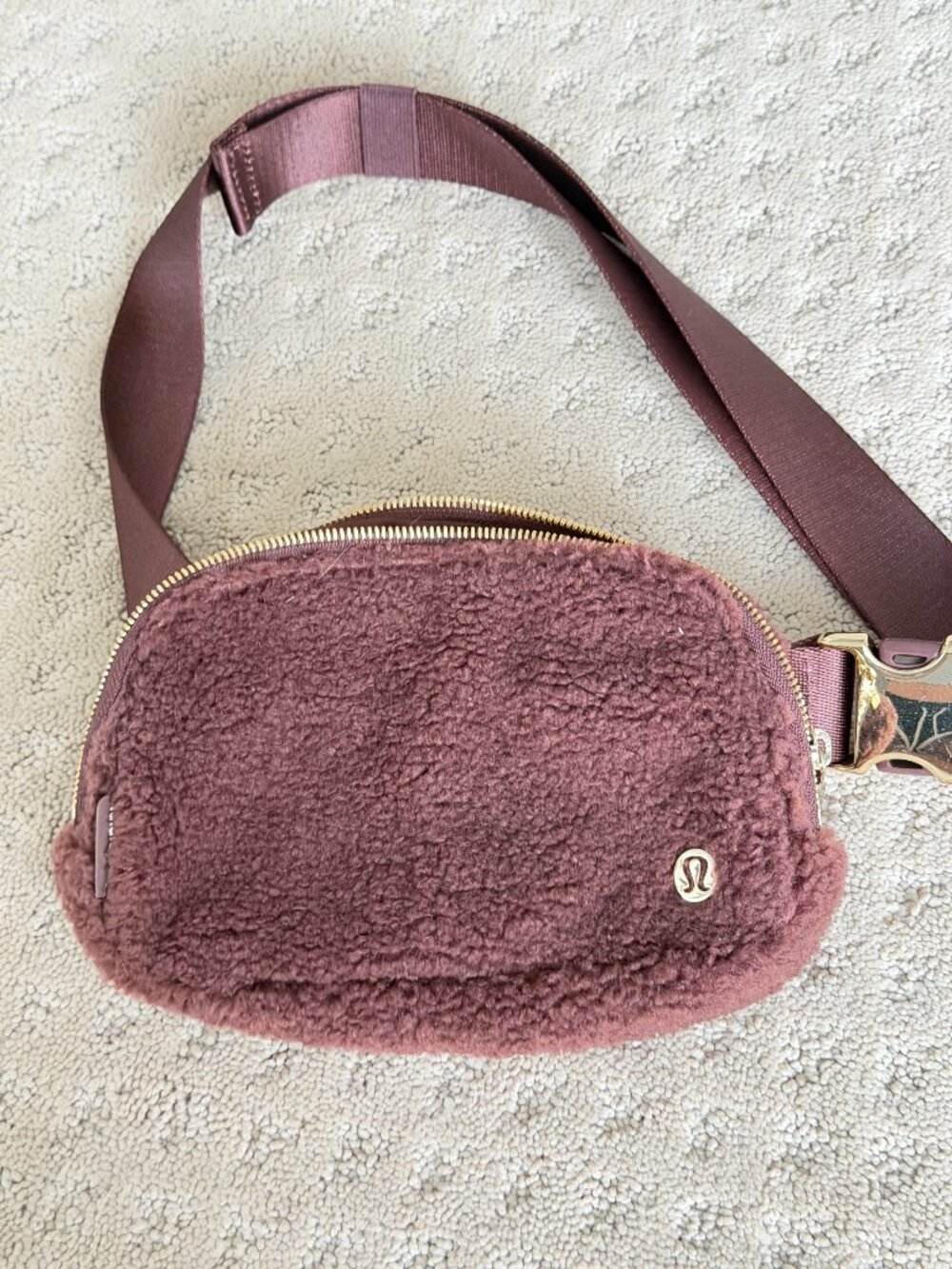 Lululemon 1L Brown Fleece Belt Bag